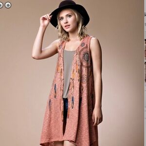 Vocal Knit Women’s vest dream catcher print w/rhinestones!
